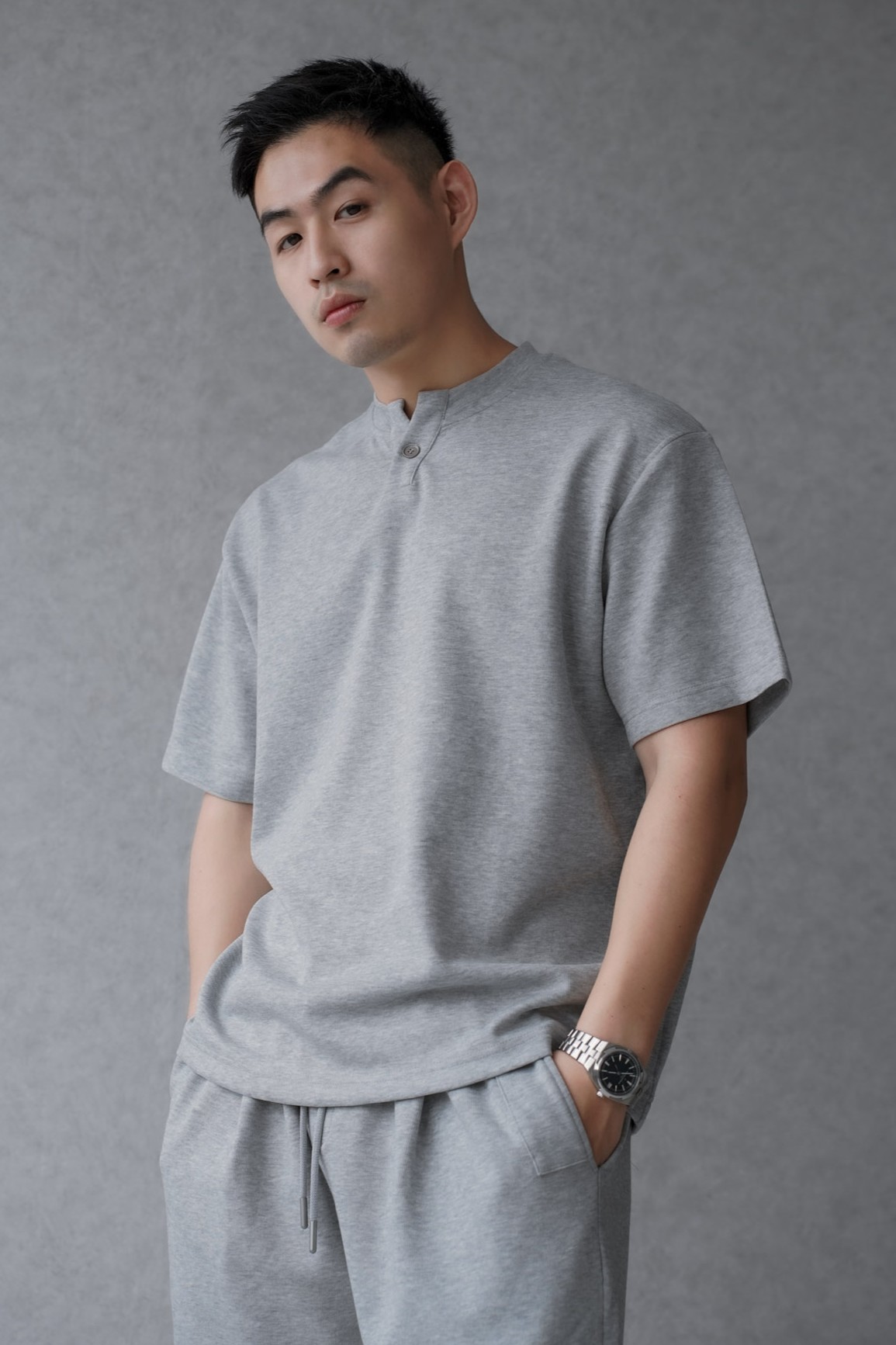 V領亨利棉感短袖