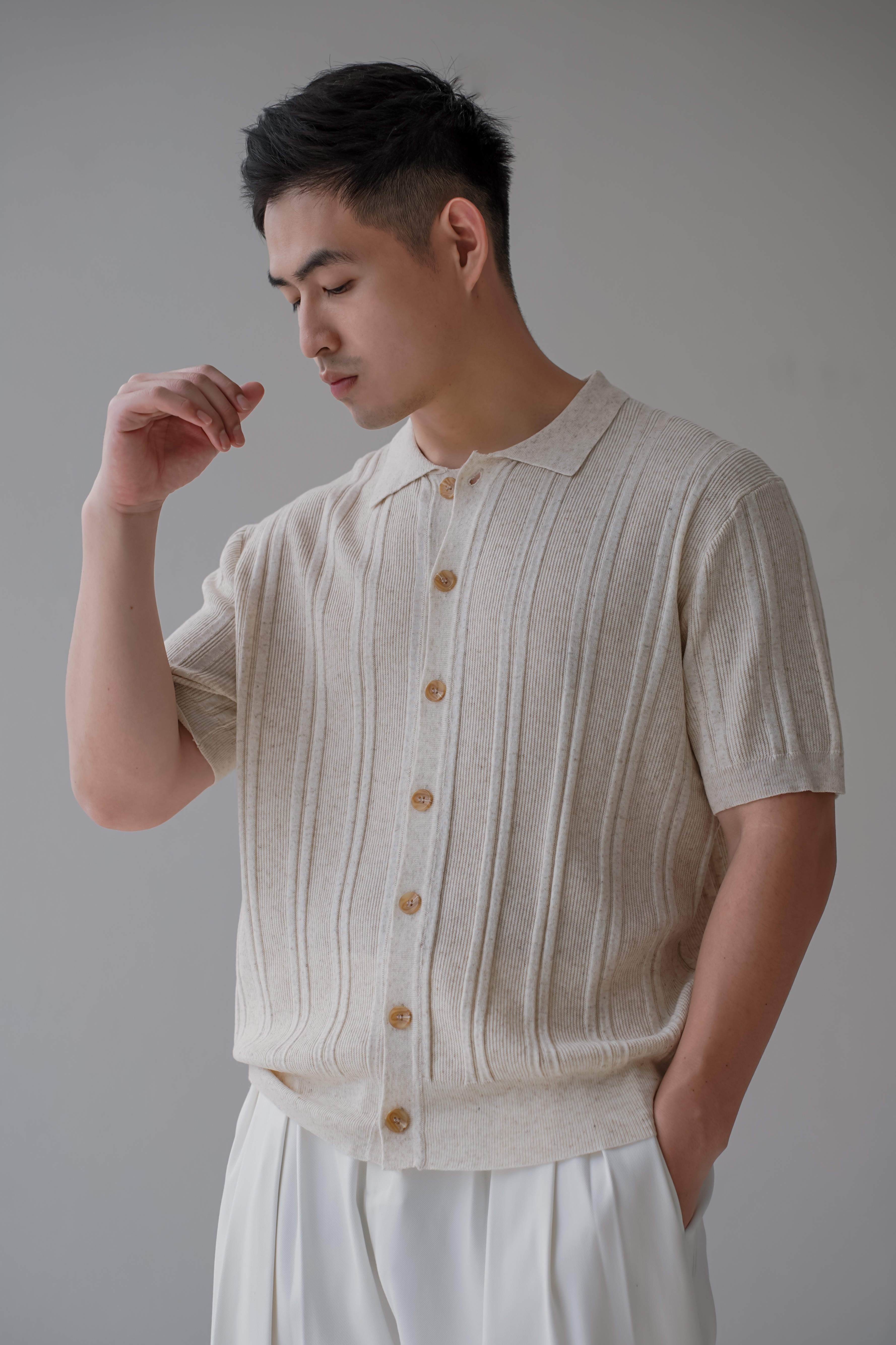 渡假針織線條襯衫