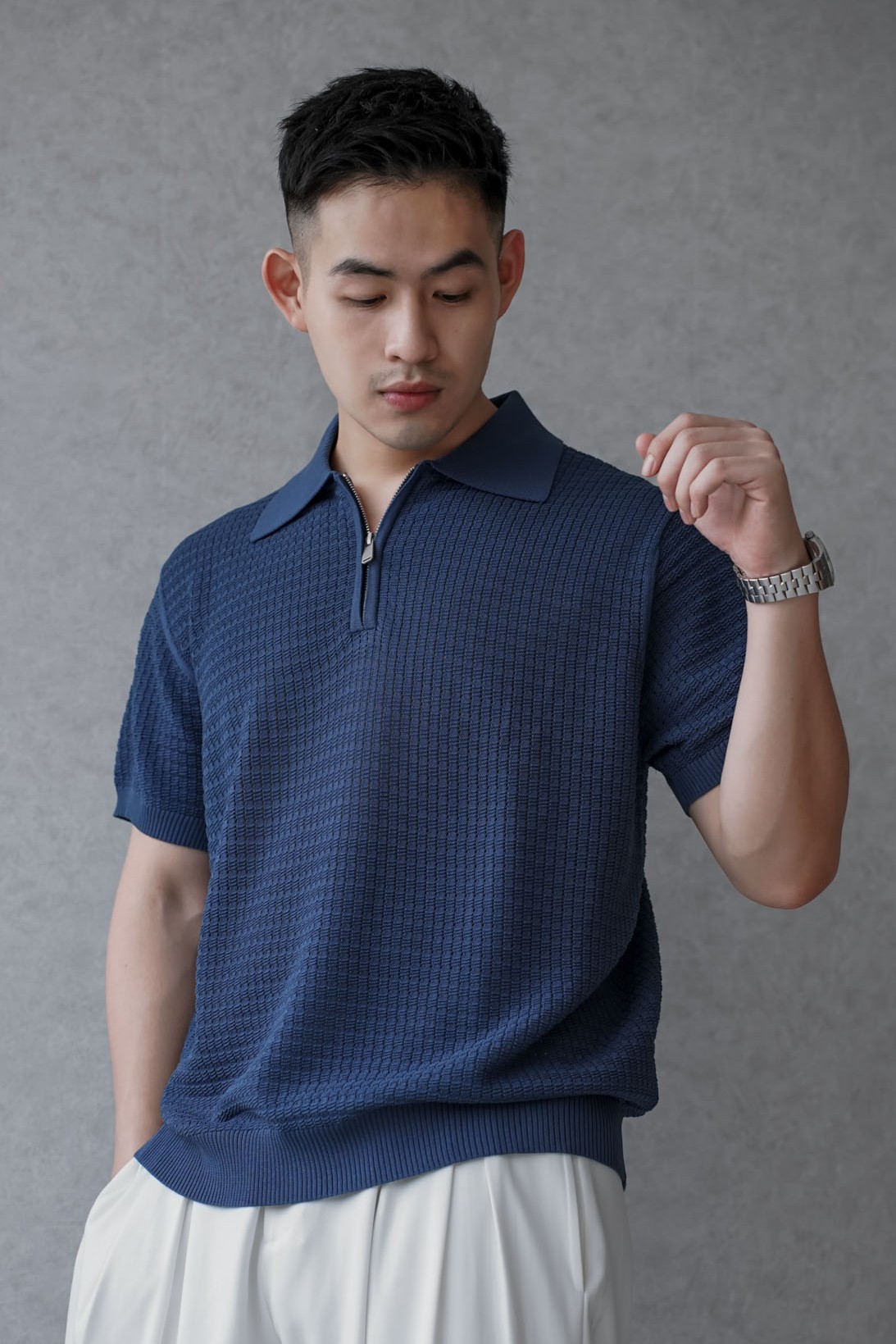 針織格紋老錢半拉鏈短袖