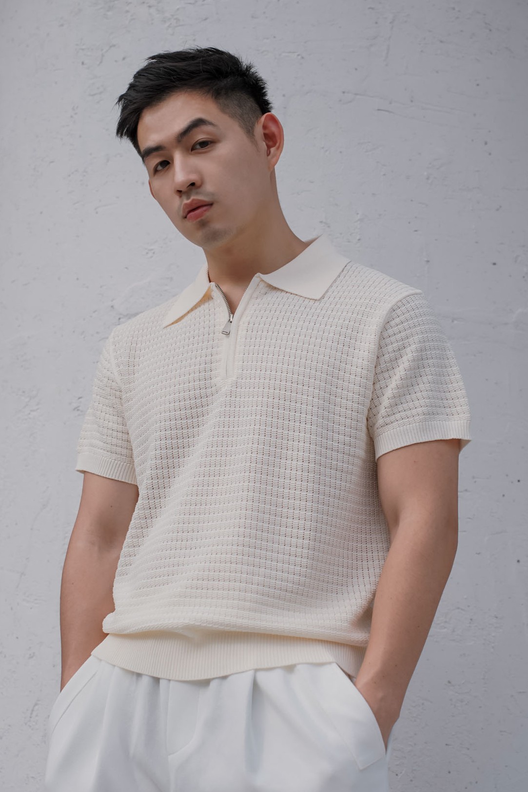 針織格紋老錢半拉鏈短袖