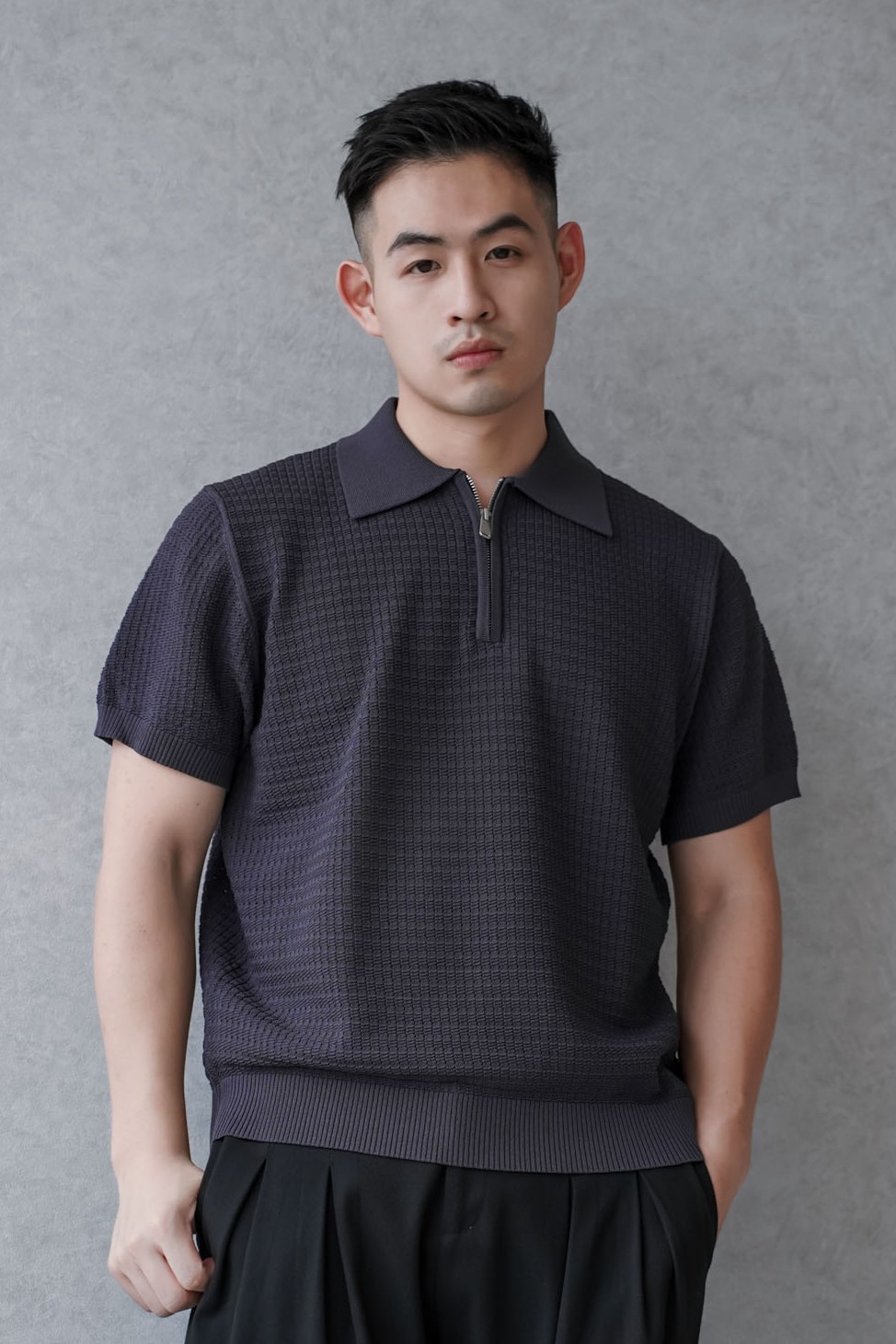 針織格紋老錢半拉鏈短袖