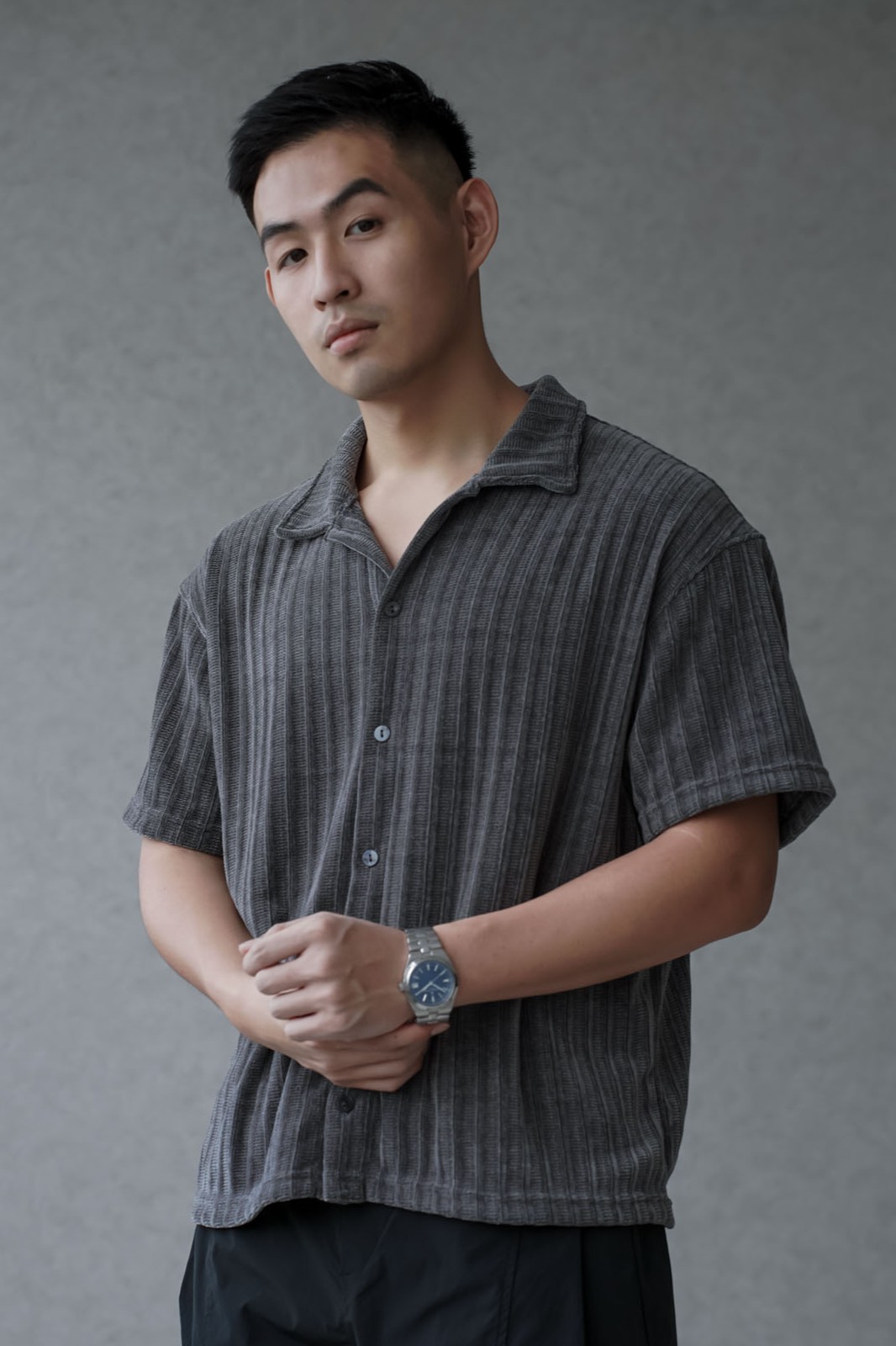 正韓紳士縱紋絨感短袖襯衫