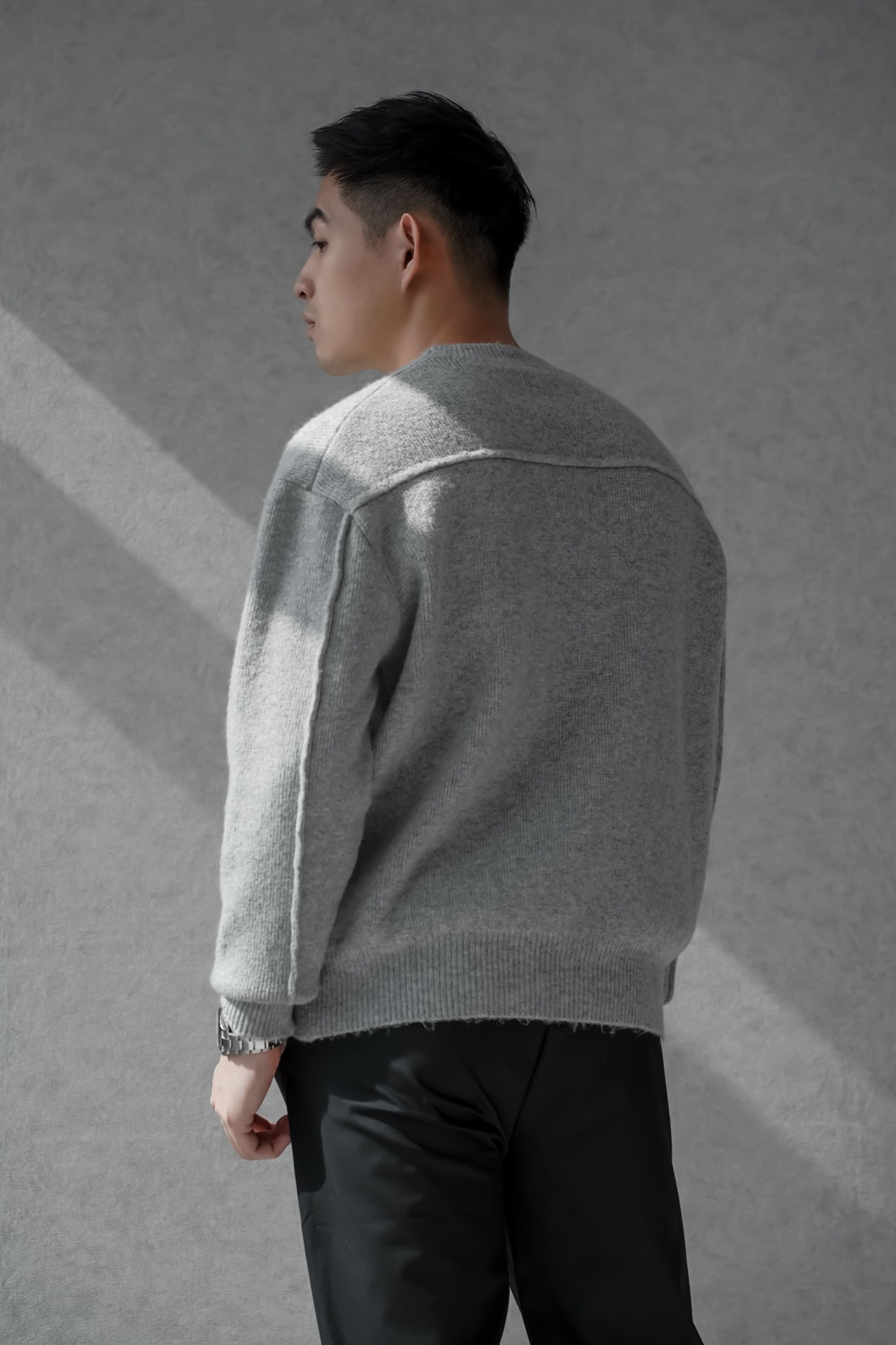 分割線羊毛毛衣