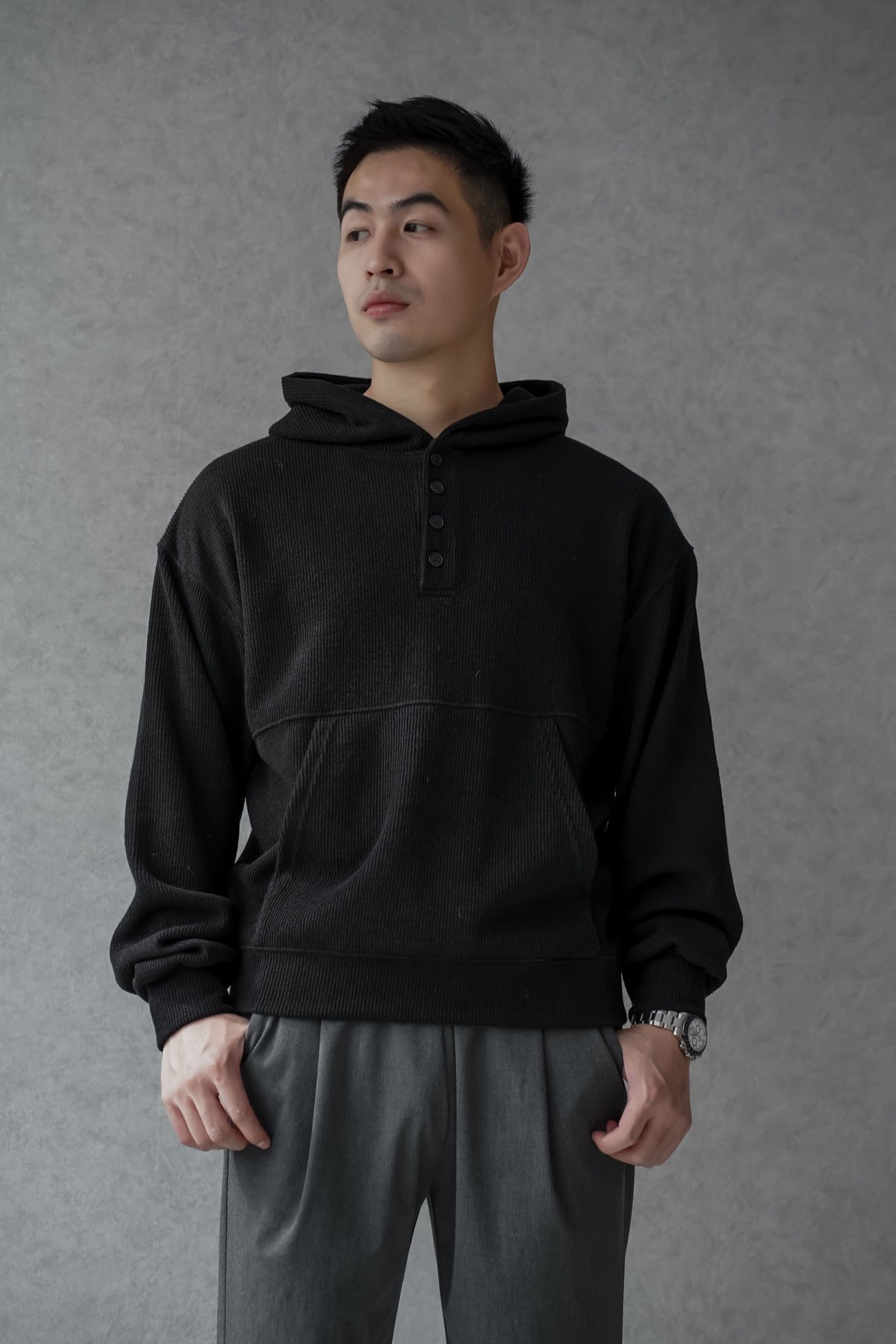 正韓亨利領連帽長袖