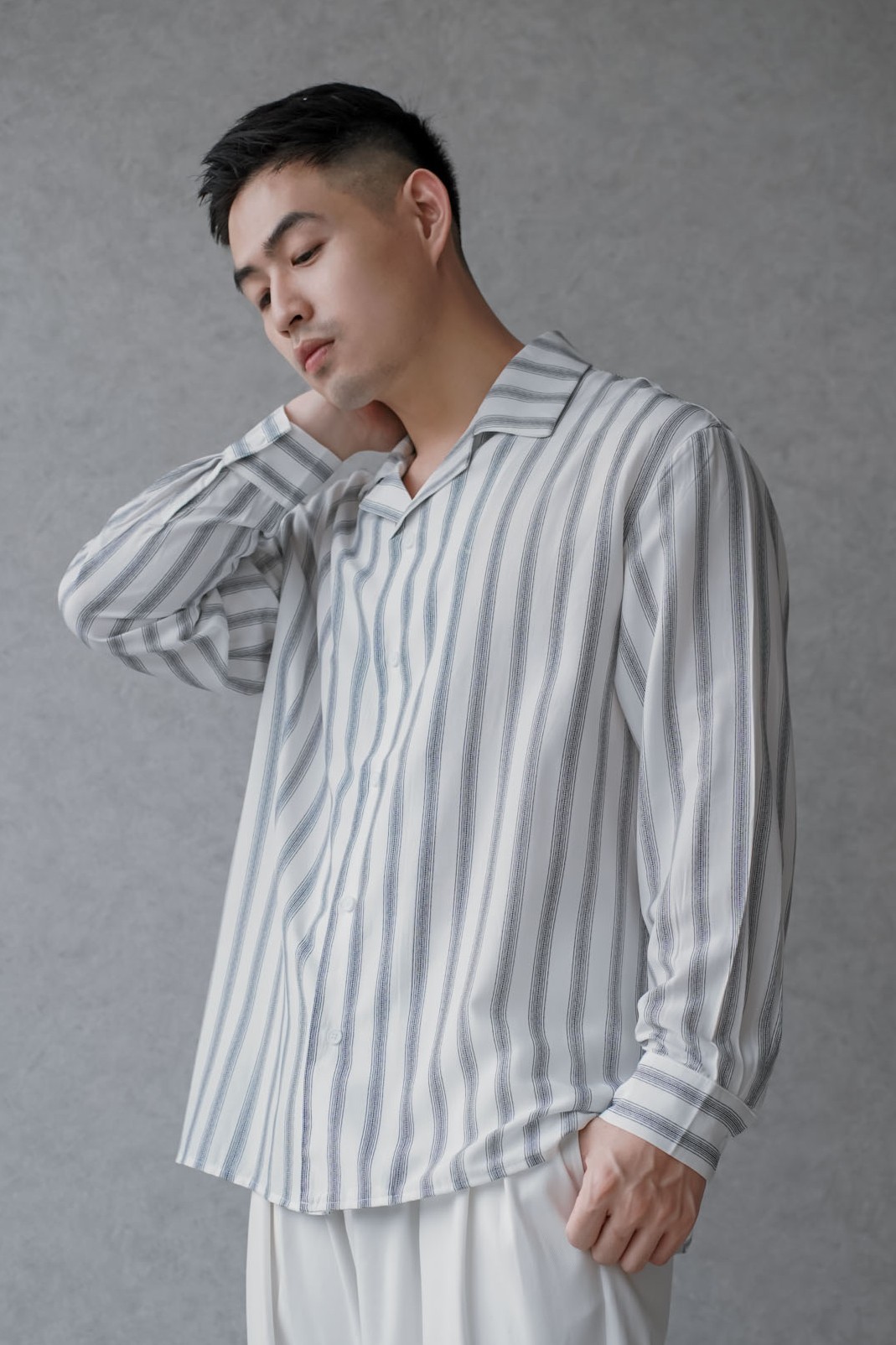 渡假條紋古巴領長袖襯衫