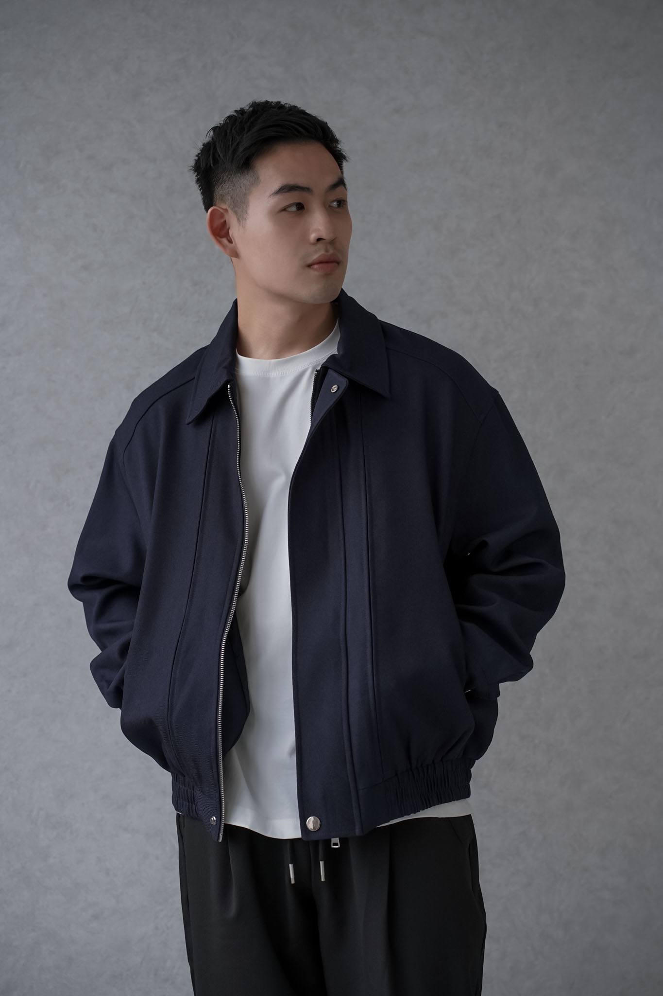 雙線翻領短版外套