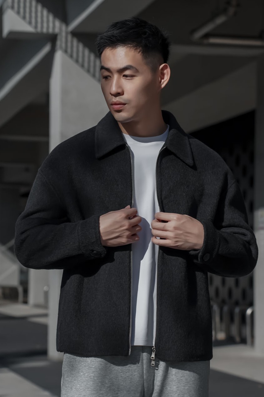 羊毛短版翻領外套