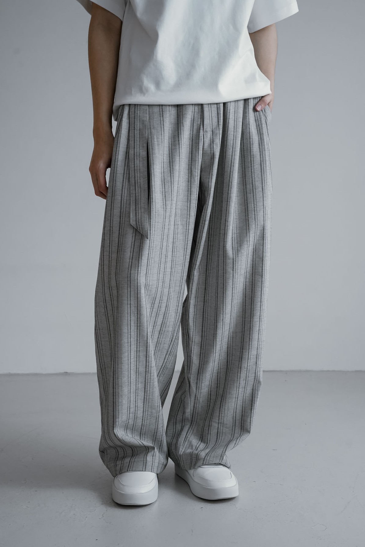 老錢條紋寬鬆長褲