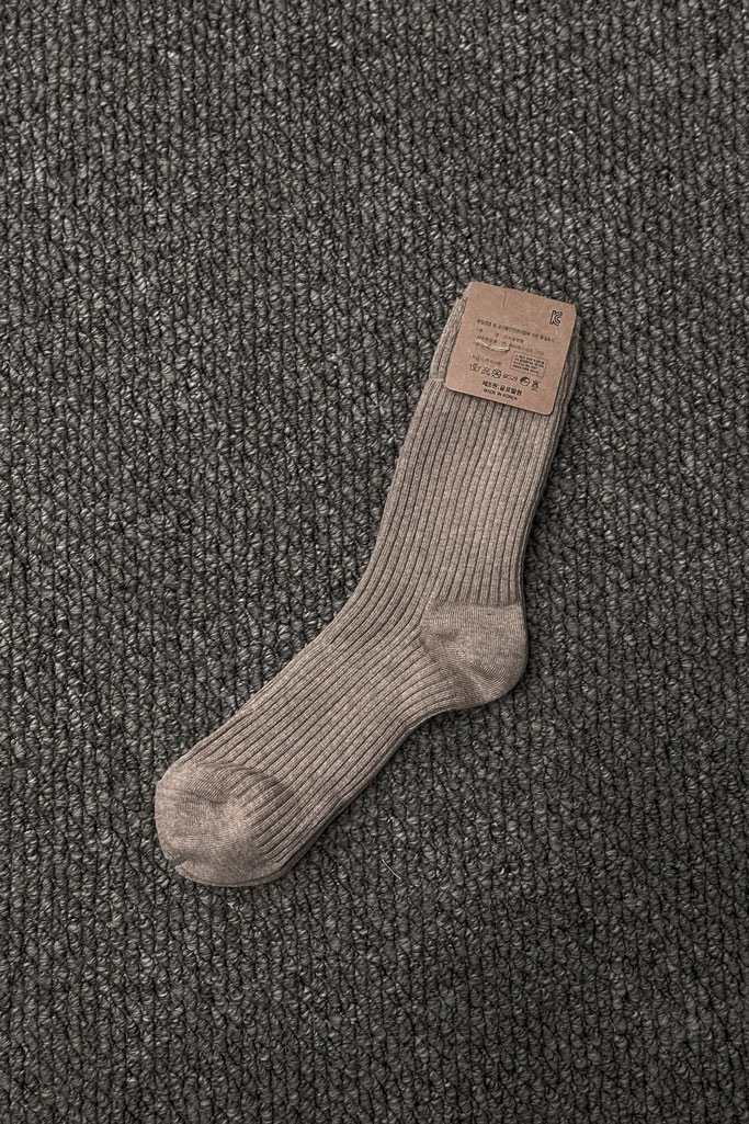 正韓經典直條襪
